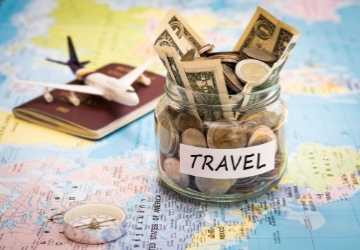 How to Travel on a Budget: 10 Money-Saving Tips